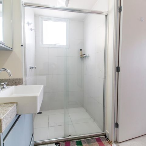 Apartamento à venda com 52m², 1 quarto e 1 vaga Apartamento à venda com 52m², 1 quarto e 1 vagaBanheiro da Suíte