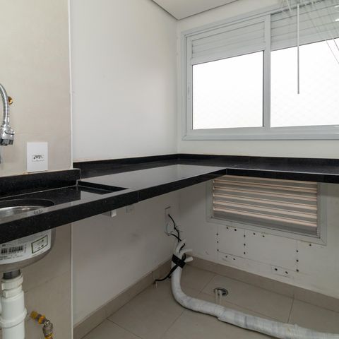 Apartamento à venda com 51m², 1 quarto e 1 vaga Apartamento à venda com 51m², 1 quarto e 1 vagaÁrea de Serviço
