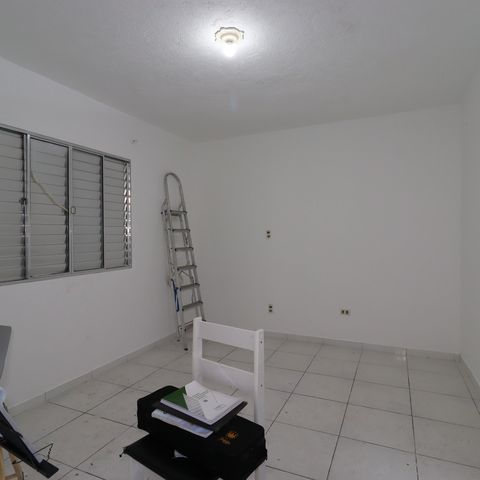 Casa à venda com 100m², 2 quartos e 1 vagaCasa 1 - Suíte
