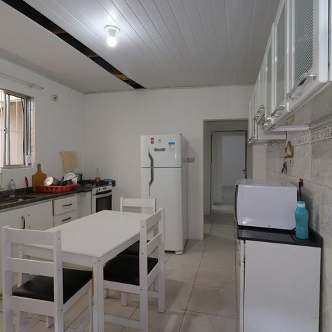 Casa à venda com 100m², 2 quartos e 1 vagaCasa 1 - Cozinha
