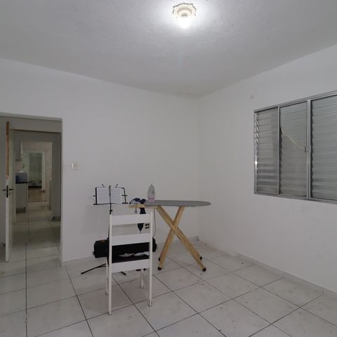 Casa à venda com 100m², 2 quartos e 1 vagaCasa 1 - Suíte