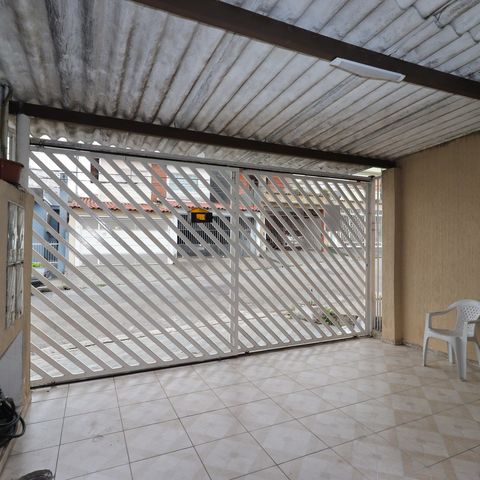Casa à venda com 100m², 2 quartos e 1 vagaGaragem