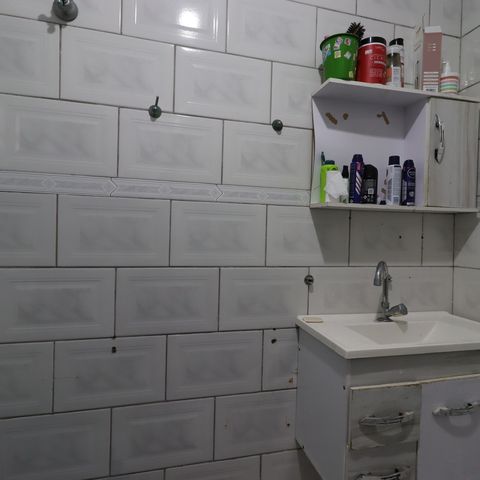 Casa à venda com 100m², 2 quartos e 1 vagaCasa 1 - Banheiro Social