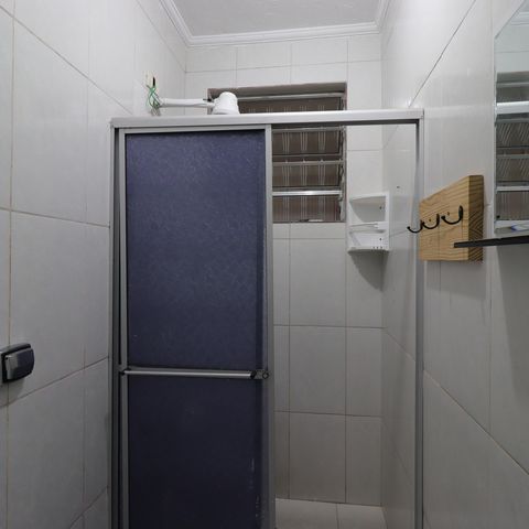 Casa à venda com 100m², 2 quartos e 1 vagaCasa 1 - Banheiro da Suíte