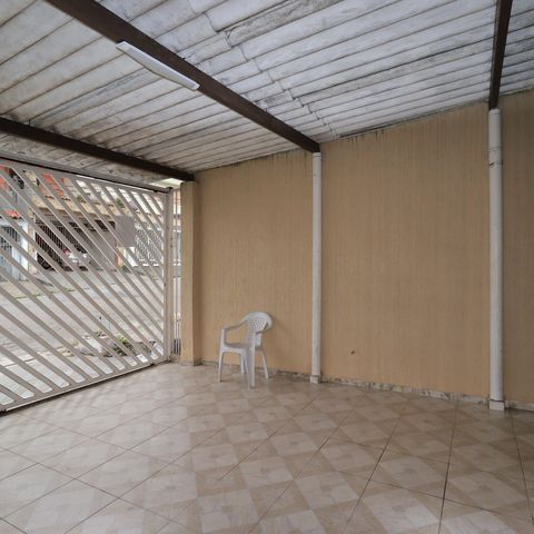 Casa à venda com 100m², 2 quartos e 1 vagaGaragem