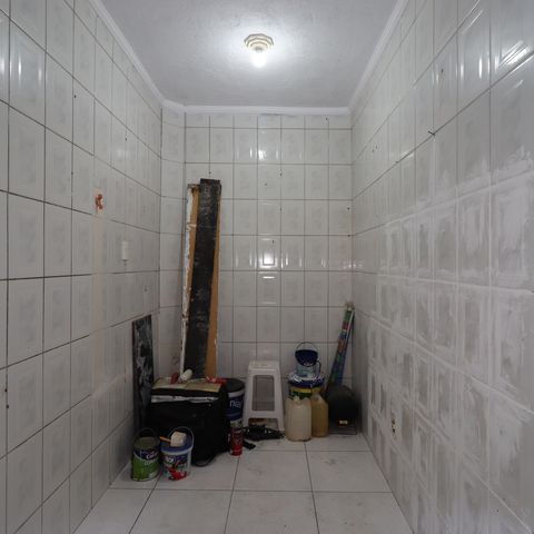 Casa à venda com 100m², 2 quartos e 1 vagaCasa 1 - Área de Serviço