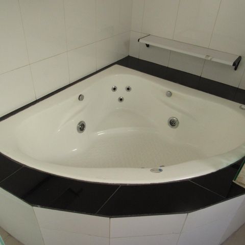 Casa à venda com 213m², 3 quartos e 1 vagaBanheiro da Suíte