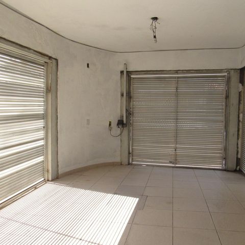 Casa à venda com 213m², 3 quartos e 1 vagaGaragem