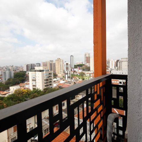 Apartamento à venda com 26m², 1 quarto e sem vaga Apartamento à venda com 26m², 1 quarto e sem vagaVaranda Studio