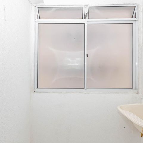 Apartamento à venda com 78m², 2 quartos e 1 vagaÁrea de Serviço