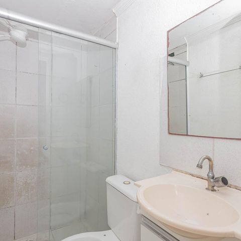 Apartamento à venda com 78m², 2 quartos e 1 vagaBanheiro Social