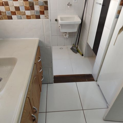 Apartamento à venda com 50m², 2 quartos e 1 vaga Apartamento à venda com 50m², 2 quartos e 1 vagaCozinha e Área de Serviço