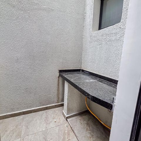 Casa à venda com 105m², 3 quartos e 2 vagas Casa à venda com 105m², 3 quartos e 2 vagasÁrea de Serviço
