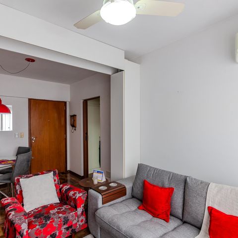 Apartamento à venda com 75m², 1 quarto e 1 vagaSala