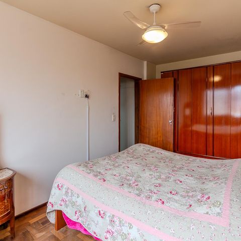 Apartamento à venda com 75m², 1 quarto e 1 vagaQuarto
