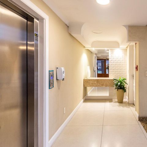 Apartamento à venda com 75m², 1 quarto e 1 vagaHall social