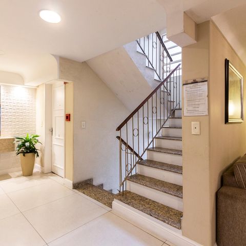 Apartamento à venda com 75m², 1 quarto e 1 vagaHall social