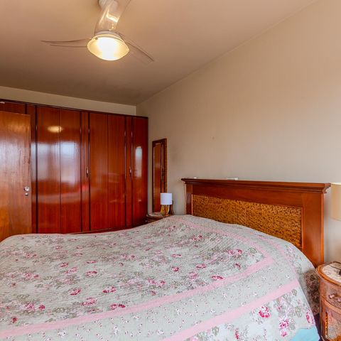 Apartamento à venda com 75m², 1 quarto e 1 vagaQuarto