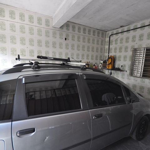 Casa à venda com 75m², 5 quartos e 1 vagaGaragem