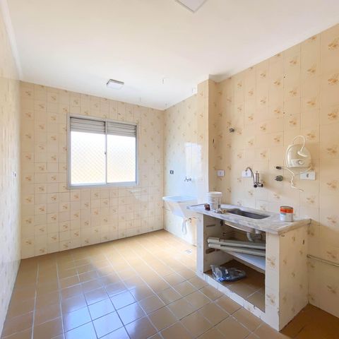 Apartamento à venda com 45m², 1 quarto e 1 vaga Apartamento à venda com 45m², 1 quarto e 1 vagaCozinha e Área de Serviço
