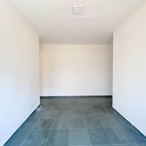 Apartamento à venda com 45m², 1 quarto e 1 vaga Apartamento à venda com 45m², 1 quarto e 1 vagaSala