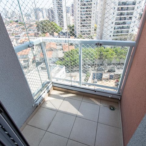 Apartamento para alugar com 69m², 2 quartos e 1 vaga Apartamento para alugar com 69m², 2 quartos e 1 vagaVaranda da suíte