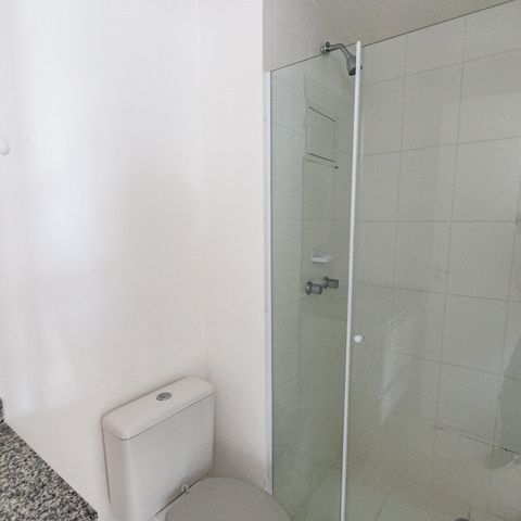 Apartamento para alugar com 69m², 2 quartos e 1 vaga Apartamento para alugar com 69m², 2 quartos e 1 vagaBanheiro