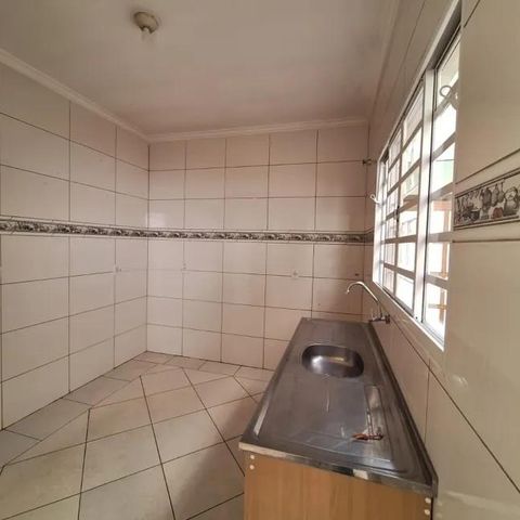 Casa para alugar com 89m², 2 quartos e sem vaga