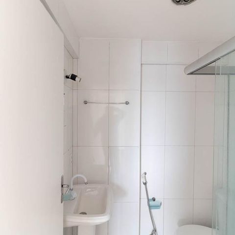 Apartamento para alugar com 74m², 2 quartos e 1 vaga Apartamento para alugar com 74m², 2 quartos e 1 vagaBanheiro
