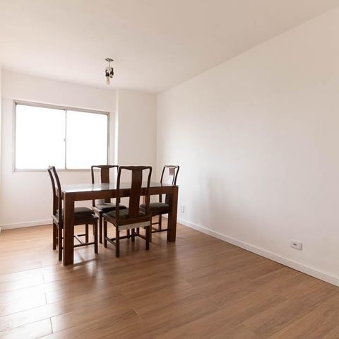 Apartamento para alugar com 74m², 2 quartos e 1 vaga Apartamento para alugar com 74m², 2 quartos e 1 vagaSala