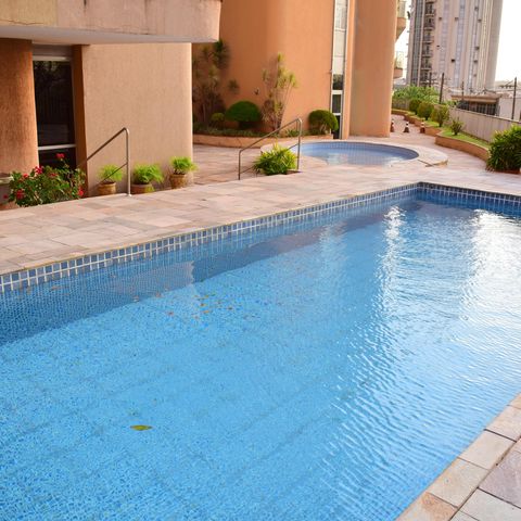 Apartamento para alugar com 360m², 5 quartos e 2 vagasÁrea comum - Piscina
