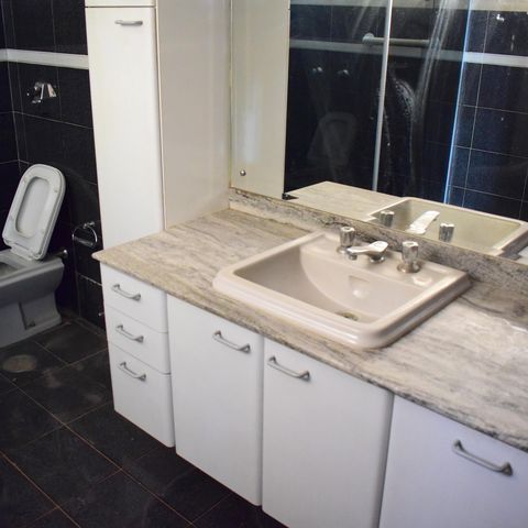 Apartamento para alugar com 360m², 5 quartos e 2 vagasBanheiro da Suíte 4