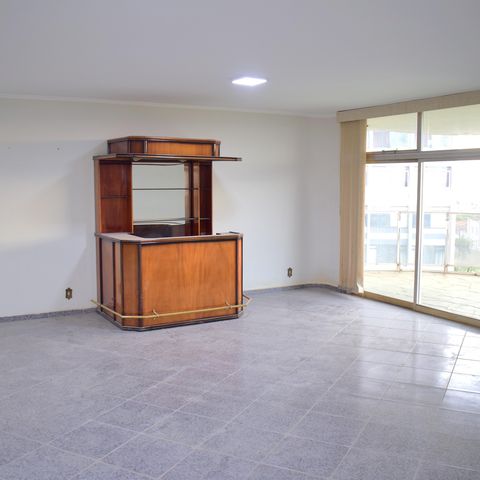 Apartamento para alugar com 360m², 5 quartos e 2 vagasSala 2