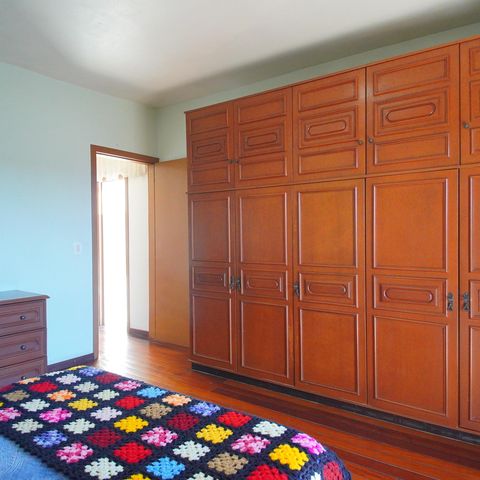 Casa à venda com 184m², 4 quartos e 2 vagasQuarto 2