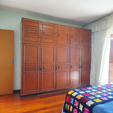Casa à venda com 184m², 4 quartos e 2 vagasQuarto 2
