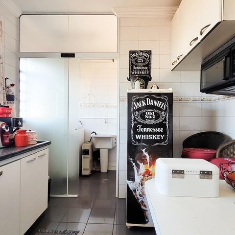 Apartamento à venda com 84m², 3 quartos e 2 vagas Apartamento à venda com 84m², 3 quartos e 2 vagasCozinha