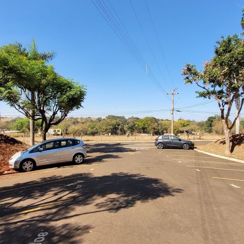 Apartamento à venda com 84m², 3 quartos e 2 vagas Apartamento à venda com 84m², 3 quartos e 2 vagasGaragem
