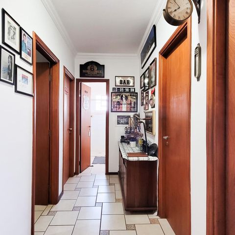 Apartamento à venda com 84m², 3 quartos e 2 vagas Apartamento à venda com 84m², 3 quartos e 2 vagasCorredor