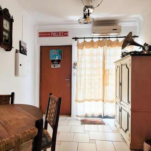 Apartamento à venda com 84m², 3 quartos e 2 vagas Apartamento à venda com 84m², 3 quartos e 2 vagasSala