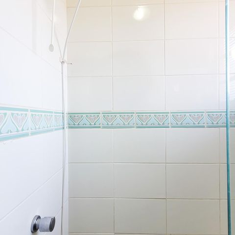 Apartamento à venda com 84m², 3 quartos e 2 vagas Apartamento à venda com 84m², 3 quartos e 2 vagasBanheiro da Suíte