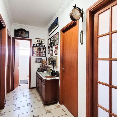 Apartamento à venda com 84m², 3 quartos e 2 vagas Apartamento à venda com 84m², 3 quartos e 2 vagasCorredor