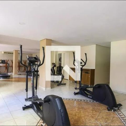 Apartamento à venda com 72m², 3 quartos e 1 vaga Apartamento à venda com 72m², 3 quartos e 1 vagaÁrea comum