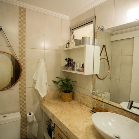 Apartamento à venda com 72m², 3 quartos e 1 vaga Apartamento à venda com 72m², 3 quartos e 1 vagaBanheiro