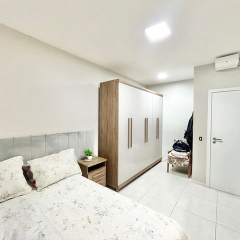 Casa à venda com 176m², 3 quartos e 4 vagas Casa à venda com 176m², 3 quartos e 4 vagasSuíte