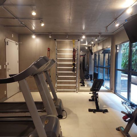 Studio para alugar com 47m², 1 quarto e 1 vaga Studio para alugar com 47m², 1 quarto e 1 vagaÁrea comum - Academia