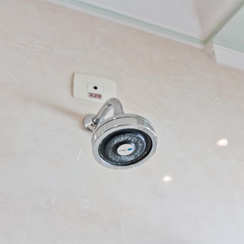 Casa à venda com 610m², 5 quartos e 10 vagasBanheiro da Suíte 4