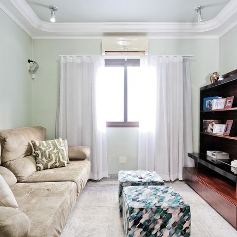 Casa à venda com 610m², 5 quartos e 10 vagasSala de TV