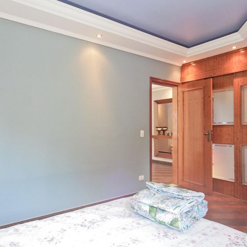 Casa à venda com 610m², 5 quartos e 10 vagasSuíte 1