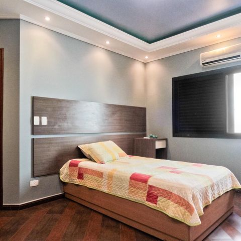 Casa à venda com 610m², 5 quartos e 10 vagasSuíte 4