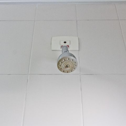 Casa à venda com 610m², 5 quartos e 10 vagasBanheiro de Serviço
